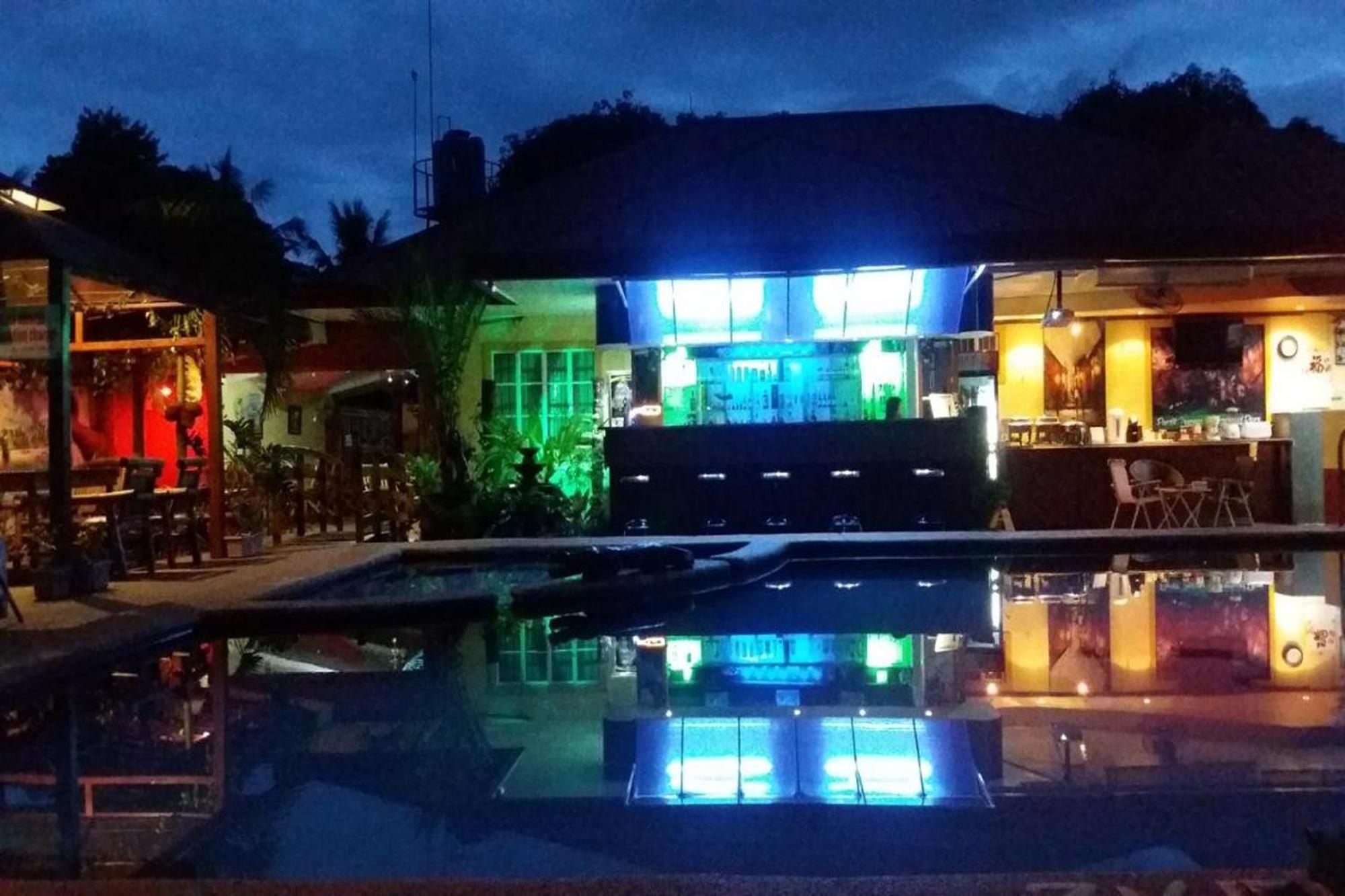Citadel Bed And Breakfast Puerto Princesa Exterior foto
