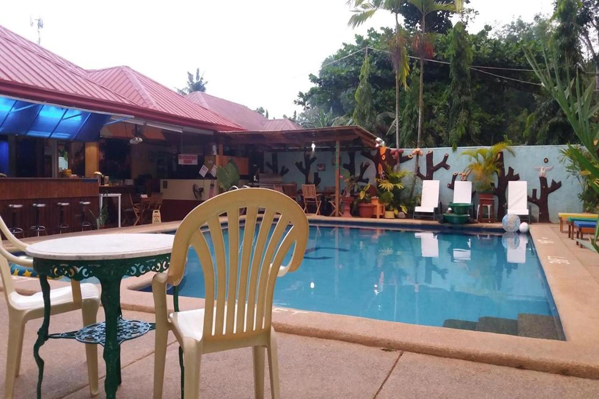 Citadel Bed And Breakfast Puerto Princesa Exterior foto